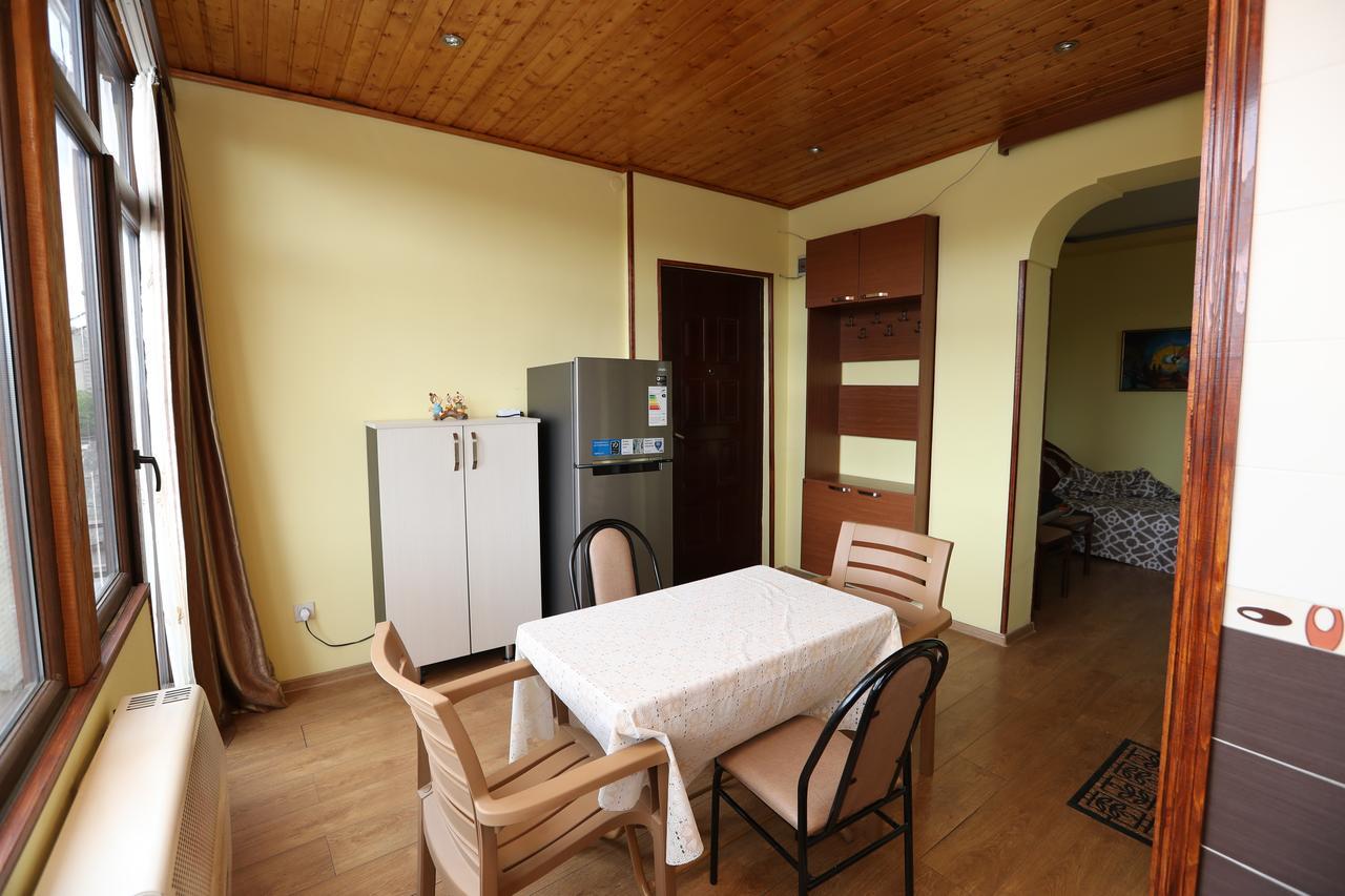 Guest House Old Tbilisi Ngoại thất bức ảnh